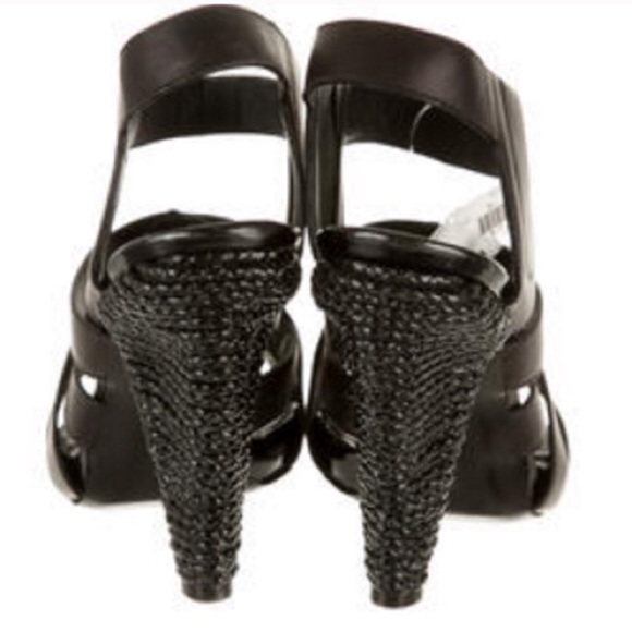 BOTTEGA VENETA leather braided heel - Picture 5 of 7